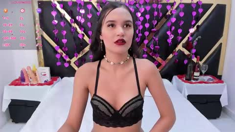 kelly online show from February 15, 12:01 pm