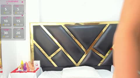 kelly online show from March 9, 11:25 am