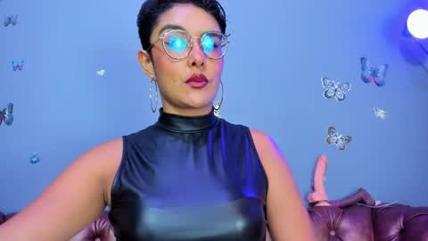 kaira_mosse_ online show from December 19, 12:08 pm