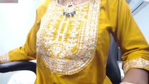 Kaira online show from April 21, 12:23 pm