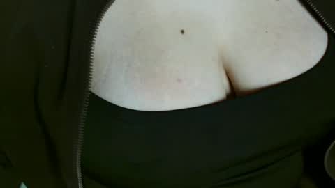 Kaitlin online show from April 15, 10:05 am