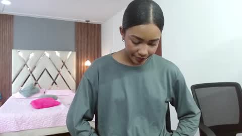    online show from June 4, 2:43 pm