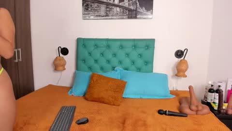 kalifa_latin online show from January 9, 7:40 pm