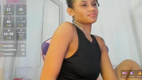 Snapshot of kamila_arias chatting on January 31, 10:31 pm online show from January 31, 10:31 pm