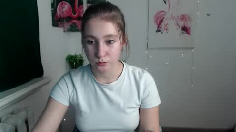kamilla_love_ online show from November 21, 3:47 pm