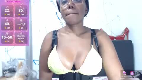 Snapshot of kandysexy chatting on October 10, 4:12 pm Paola online show from October 10, 4:12 pm