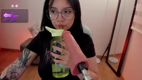 Hanny online show from June 1, 6:20 pm
