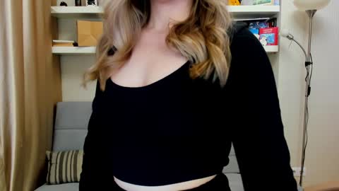 Kara. Off from 15th till 24th of December online show from December 15, 10:04 pm