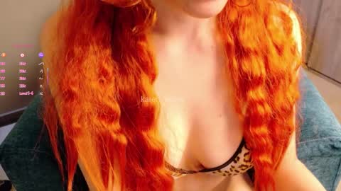 karen online show from April 6, 10:33 pm