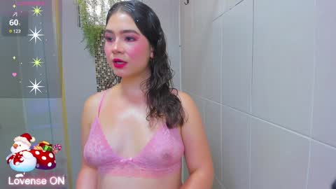 Karen online show from December 23, 6:37 pm