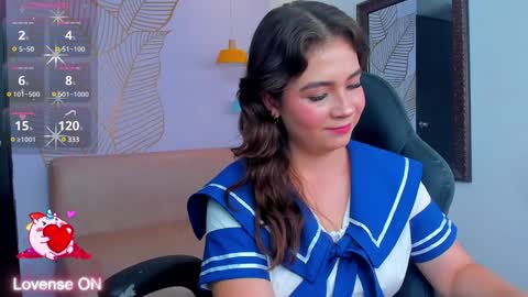 Karen online show from December 16, 5:54 pm