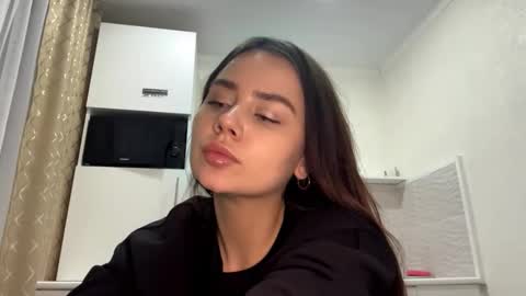 kareystutsman online show from December 21, 6:23 pm