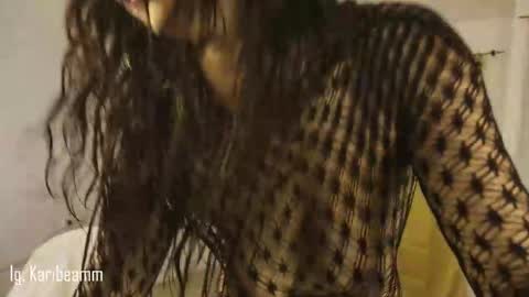 Snapshot of karibeam chatting on September 11, 12:00 am K online show from September 11, 12:00 am