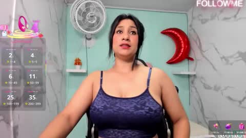 Snapshot of karime_sexygirl chatting on October 9, 11:25 am Karime online show from October 9, 11:25 am