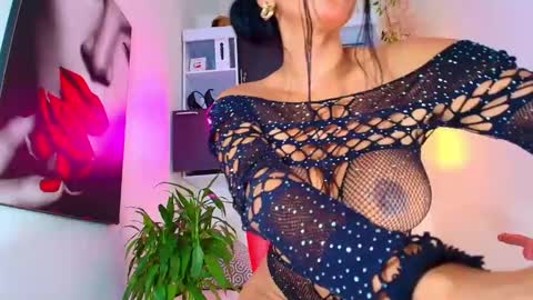 Snapshot of karina4squirt chatting on December 23, 5:00 pm karina4squirt online show from December 23, 5:00 pm