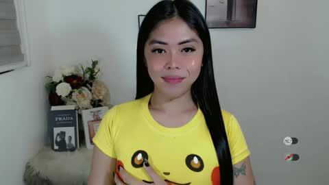 I AM BELLE online show from March 19, 6:34 pm