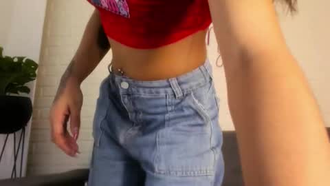 Kari online show from February 3, 11:26 am