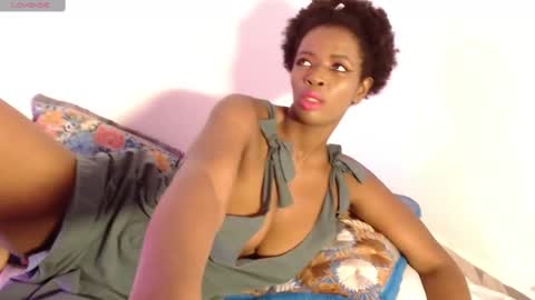 karina Taylor online show from February 28, 3:04 am