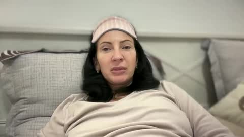 Snapshot of karinablair chatting on February 15, 4:47 am Karina online show from February 15, 4:47 am