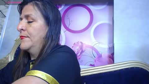 Snapshot of karito_mature17 chatting on December 21, 11:44 am Karito online show from December 21, 11:44 am