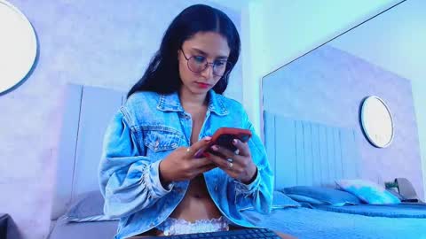 Karla online show from October 28, 8:03 pm