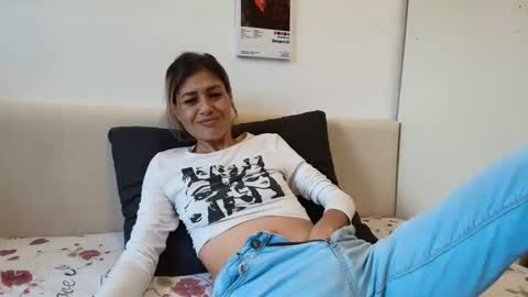 Snapshot of karladreamssex chatting on October 11, 7:35 am Crystyna online show from October 11, 7:35 am