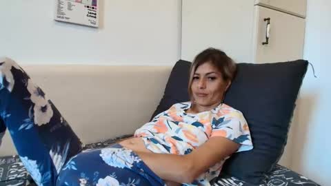 Snapshot of karladreamssex chatting on September 20, 6:45 am Crystyna online show from September 20, 6:45 am