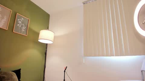 Karlye online show from September 12, 4:36 pm