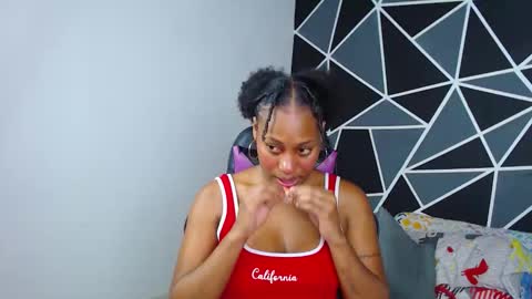 Snapshot of karol_the_warrior chatting on October 16, 5:59 pm Karol online show from October 16, 5:59 pm
