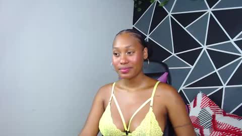 Snapshot of karol_the_warrior chatting on October 2, 10:26 pm Karol online show from October 2, 10:26 pm