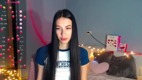 Kira online show from October 20, 1:52 am