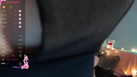 Kira online show from March 18, 2:05 am