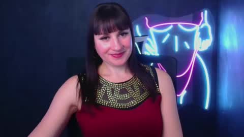 Caroline online show from December 10, 5:22 pm