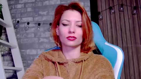 Snapshot of karoline121 chatting on February 17, 2:20 am karoline121 online show from February 17, 2:20 am