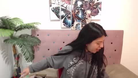 Isa online show from March 10, 8:50 am