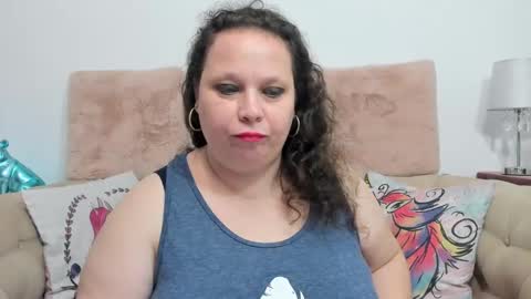 KarolineJoyy online show from December 4, 8:29 pm