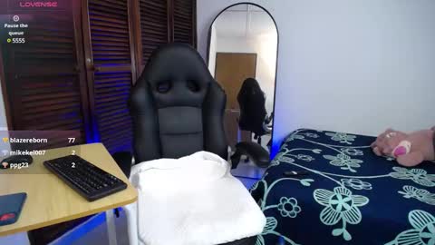 karol online show from February 9, 2:17 am