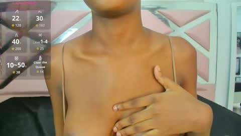 karolstark online show from March 26, 3:36 pm