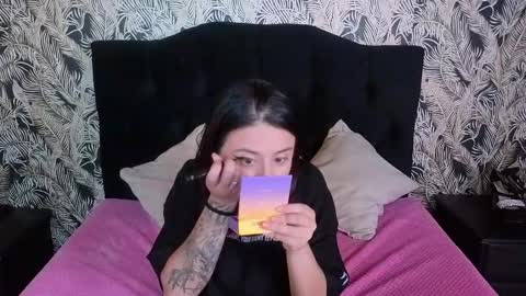 kassandra james online show from March 2, 1:07 pm