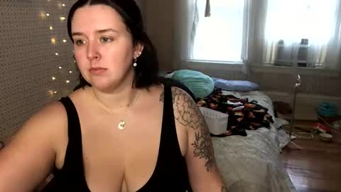 Snapshot of kassandraqueen69 chatting on October 20, 1:47 pm Kass online show from October 20, 1:47 pm