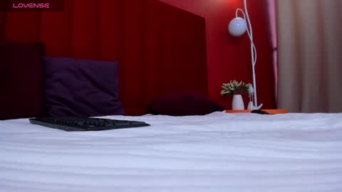 kat__cat online show from November 8, 5:56 am