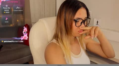 kata22sofia online show from September 23, 6:06 pm