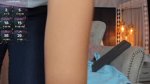 Snapshot of kataliina_18 chatting on January 12, 12:01 pm Kat online show from January 12, 12:01 pm