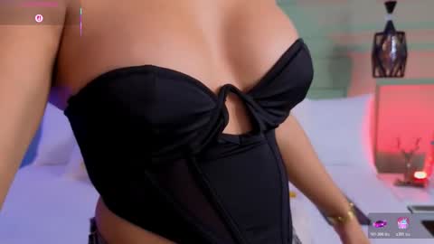 Kat online show from December 15, 11:48 am