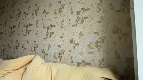 KatalinaQE online show from April 9, 6:30 am