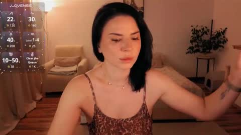 kate124680 online show from January 17, 10:50 pm