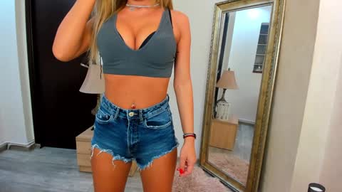 Kate online show from February 6, 8:23 pm