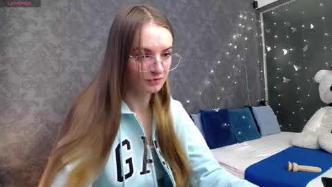 .Be kind and gentle with me and I will do my best for you.   online show from December 14, 8:31 am