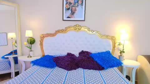 katee Martinez online show from April 15, 7:58 pm