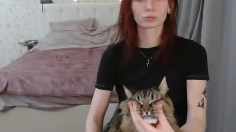 Kate Bunny online show from February 1, 4:06 pm